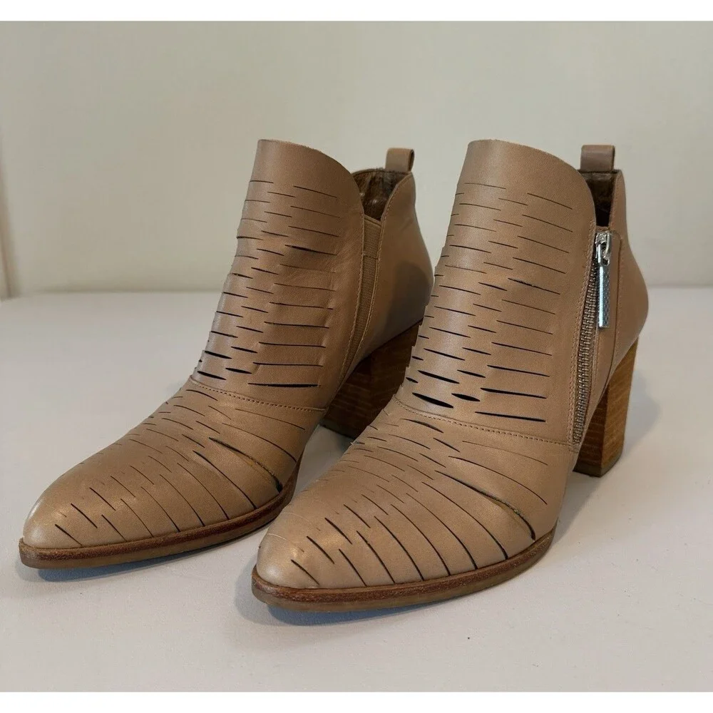 Donald J Pliner Womens Elton Leather Boots 7.5 Beige Cutout Block Heel